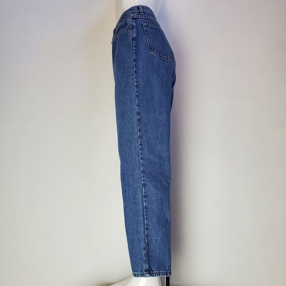 Vintage 90s Chic Blue High-Waisted Jeans - Picture 5 of 8